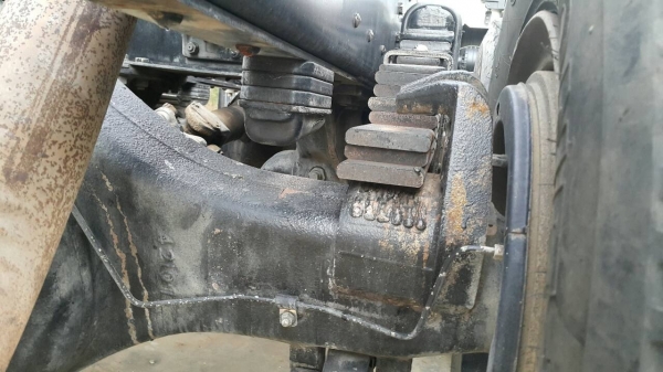 ขายด่วนเมกก้า 260แรง ปี 47 หัวคัสซี จัดแนนซ์ได้สูง ดอกถูก จัดแนนซ์ได้1200000บาท หรือต้องการกะบะดั้มสามมิตรทางเราก็มี