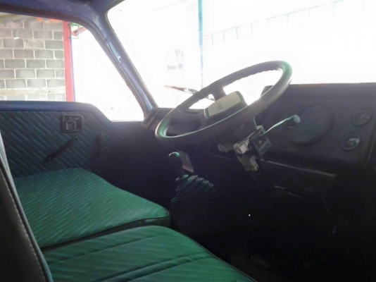 ขาย6ล้อกลาง บรรทุก อีซูซุ110 ยาว5.30เมตร แชชซีสวย พ.เพาเวอร์ พื้นเหล็ก พร้อมคอกเสริมข้าง ภายในสวย