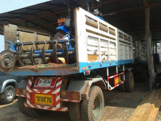 ขายสิบล้อพ่วงแม่ลูกสวยๆ