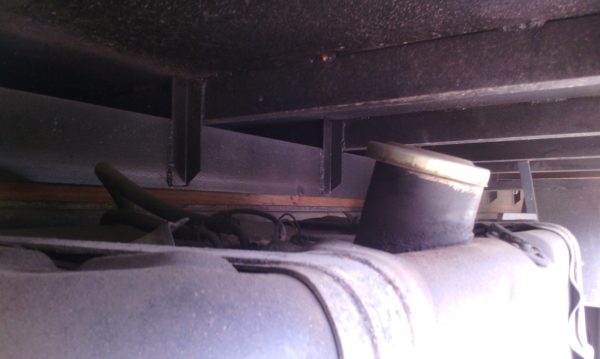 กระบะ 10 ล้อ ไม่ดัมพ์ เหล็ก ยาว 6.10 เมตร