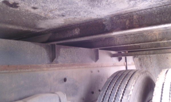 กระบะ 10 ล้อ ไม่ดัมพ์ เหล็ก ยาว 6.10 เมตร