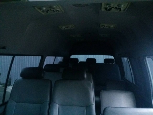 รถสวย หลังคาสูง ช่วงยาว เดิมๆ รถสวย หลังคาสูง ช่วงยาว เดิมๆ