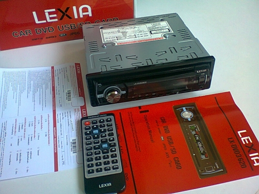 เครื่องเล่นติดรถยนต์ LEXIA
