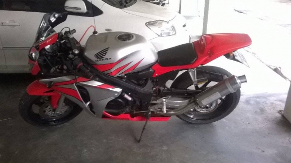 ขายดาวน์ NC 30  / VFR 400 ทะเบียนแท้