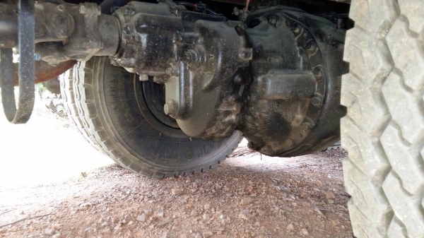 ขายรถบรรทุกสิบล้อหัวแชสซี HINO 3H เครื่องเดิม 195 แรง 2 เพลา แชสซีสวย ภายในดี ทะเบียนพร้อม ขายรถบรรทุกสิบล้อหัวแชสซี HINO 3H เครื่องเดิม 195 แรง 2 เพลา แชสซีสวย ภายในดี ทะเบียนพร้อม