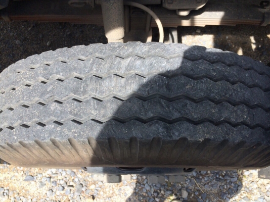 ขายรถ6ล้อดั้มพ์ ISUZU MP1NPR75H8T เครื่อง 150 แรงม้า ปี52 สนใจโทร 081-970-1072