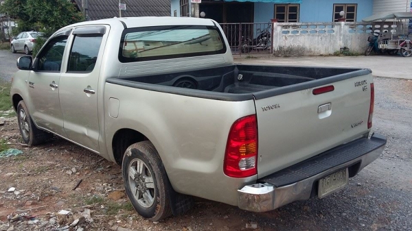 ขายวีโก้4ประตูปี2005/เครื่อง3.0/ตัวGท๊อบสุดรถจะให้สวยต้องเก็บสีใหม่มีผุบางขับดีแอรทะเบียนขาด54 ขายวีโก้4ประตูปี2005/เครื่อง3.0/ตัวGท๊อบสุดรถจะให้สวยต้องเก็บสีใหม่มีผุบางขับดีแอรทะเบียนขาด54