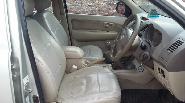 ขายวีโก้4ประตูปี2005/เครื่อง3.0/ตัวGท๊อบสุดรถจะให้สวยต้องเก็บสีใหม่มีผุบางขับดีแอรทะเบียนขาด54 ขายวีโก้4ประตูปี2005/เครื่อง3.0/ตัวGท๊อบสุดรถจะให้สวยต้องเก็บสีใหม่มีผุบางขับดีแอรทะเบียนขาด54