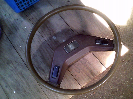 ขายพวงมาลัย ke70