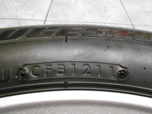 ขายล้อแม็ก Honda City ขอบ 15 พร้อมยาง Bridgestone 175/65/15 ปี 11/เทิร์นได้ ใส่ฟรี ส่งฟรีค่ะ ขายล้อแม็ก Honda City ขอบ 15 พร้อมยาง Bridgestone 175/65/15 ปี 11/เทิร์นได้ ใส่ฟรี ส่งฟรีค่ะ
