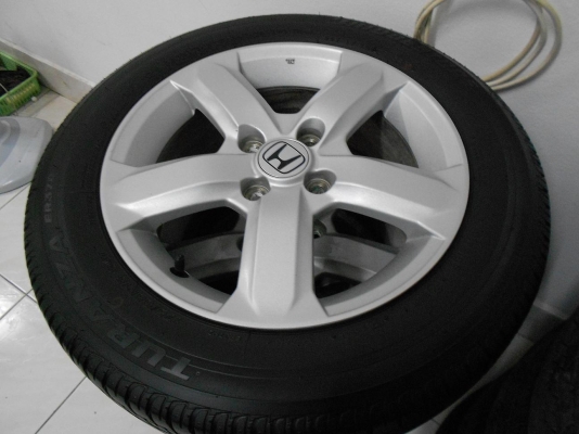 ขายล้อแม็ก Honda City ขอบ 15 พร้อมยาง Bridgestone 175/65/15 ปี 11/เทิร์นได้ ใส่ฟรี ส่งฟรีค่ะ