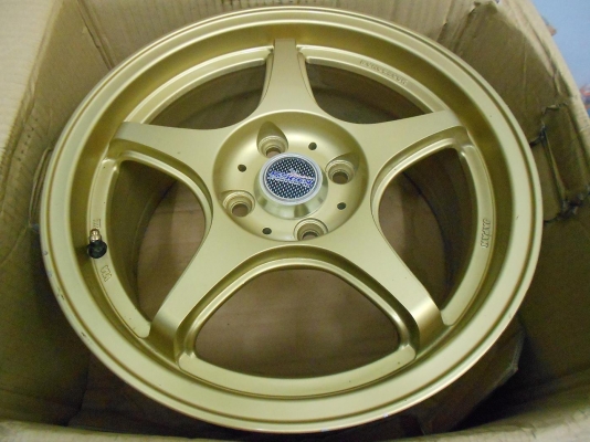 ขายล้อแม็กแต่ง ขอบ 15&times;6.5ET40(4/100)สภาพดี สวยๆ เดิมๆ พร้อมใช้ 1 ชุด/เทิร์นได้ ใส่ฟรี ส่งฟรีค่ะ