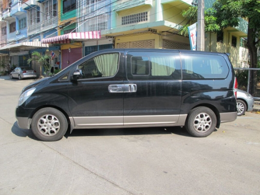 รถตู้ครอบครัวมือสอง HYUNDAI H1 Executive 2.5 AT MPV รุ่นTOP FULL OPTION ปี2010 รถตู้ครอบครัวมือสอง HYUNDAI H1 Executive 2.5 AT MPV รุ่นTOP FULL OPTION ปี2010