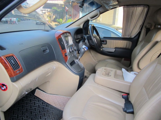 รถตู้ครอบครัวมือสอง HYUNDAI H1 Executive 2.5 AT MPV รุ่นTOP FULL OPTION ปี2010 รถตู้ครอบครัวมือสอง HYUNDAI H1 Executive 2.5 AT MPV รุ่นTOP FULL OPTION ปี2010