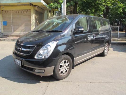 รถตู้ครอบครัวมือสอง HYUNDAI H1 Executive 2.5 AT MPV รุ่นTOP FULL OPTION ปี2010 รถตู้ครอบครัวมือสอง HYUNDAI H1 Executive 2.5 AT MPV รุ่นTOP FULL OPTION ปี2010