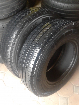 195R14 MICHELIN AGILIS  ยางสวย ดอกหนา ไม่มีปะ มี 2 เส้น โทร.081-427-3941