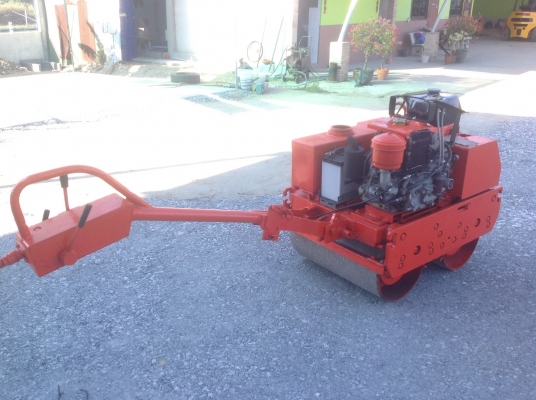 ขายรถบดเดินตามKubotaรุ่นE60มือสองญี่ปุ่นเครื่องดีเซลสภาพดีพร้อมใช้งาน