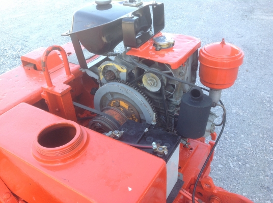 ขายรถบดเดินตามKubotaรุ่นE60มือสองญี่ปุ่นเครื่องดีเซลสภาพดีพร้อมใช้งาน