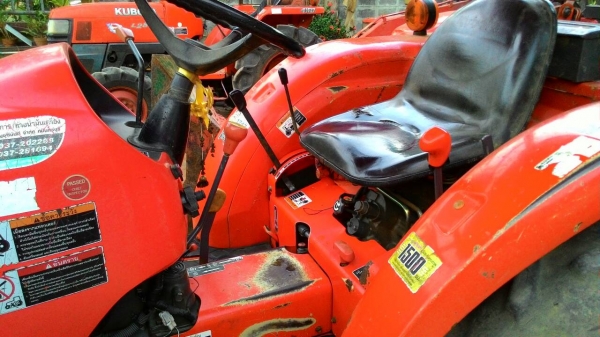 ขายรถไถ KUBOTA L3608 อุปกรณ์หน้า-หลังครบ ราคา 300,000 สอบถาม 0818618678 อ.แกลง จ.ระยอง