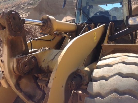 รถตัก CAT 950H J5J***** 13891ชม.  ปี2008 หากรอของได้ 30-45 วันติดต่อมาได้เลยครับ