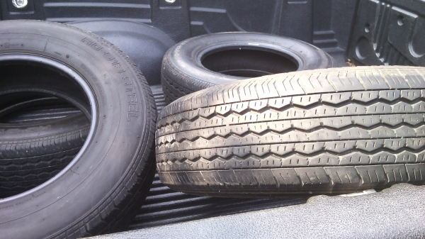 ยางสภาพสวย195 ขอบ15ปี13