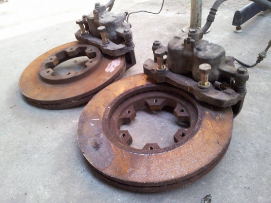 จานคาลิปเปอร์ Terrano I สองพอร์ตจาน280mm.