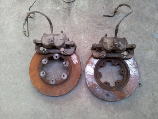 จานคาลิปเปอร์ Terrano I สองพอร์ตจาน280mm.