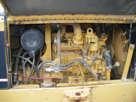 CAT 910G #B9X***** ปี2003 1925ชม.งามครับ หากรอของได้ 30-45 วัน ติดต่อมาได้เลยครับ