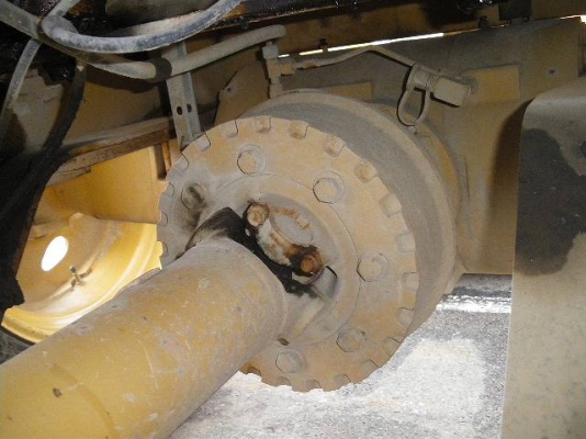 CAT 910G #B9X***** ปี2003 1925ชม.งามครับ หากรอของได้ 30-45 วัน ติดต่อมาได้เลยครับ