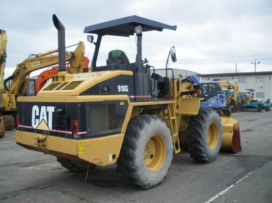 CAT 910G #B9X***** ปี2003 1925ชม.งามครับ หากรอของได้ 30-45 วัน ติดต่อมาได้เลยครับ