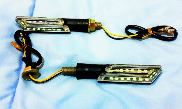 $ ขายไฟเลี้ยวข้าง LED มอเตอร์ไซค์ $