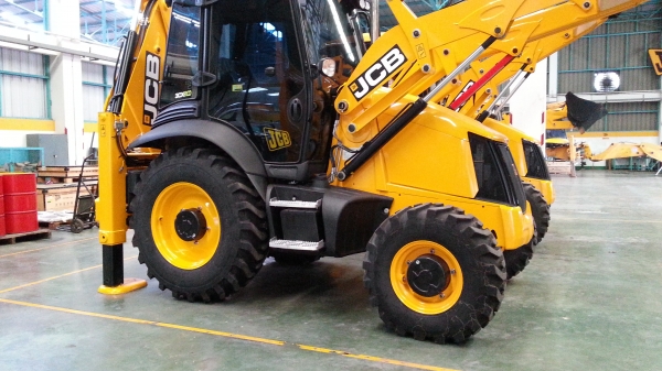 ++ออกรถแบบไม่ต้องดาวน์!! " JCB 3CX ใหม่ " รีบติดต่อด่วนวันนี้++