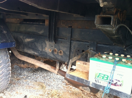 ขาย ISUZU 10 ล้อ 2 เพลาดั๊มพ์