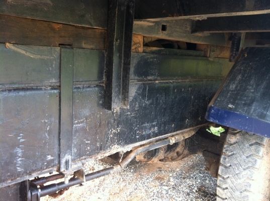 ขาย ISUZU 10 ล้อ 2 เพลาดั๊มพ์