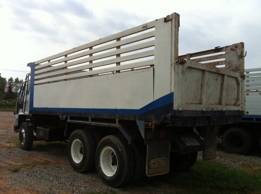 ขาย ISUZU 10 ล้อ 2 เพลาดั๊มพ์