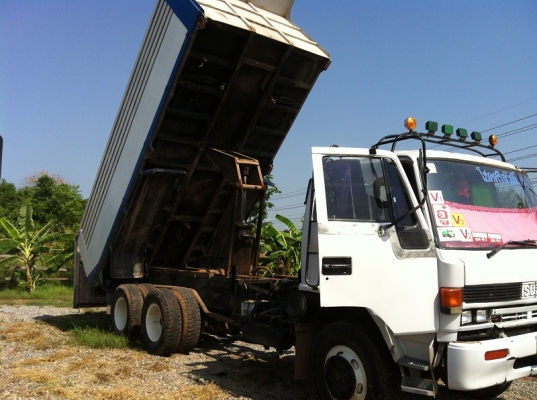 ขาย ISUZU 10 ล้อ 2 เพลาดั๊มพ์