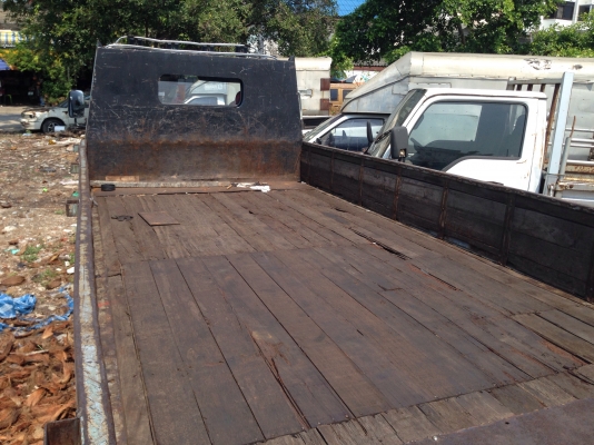 ขายรถ 6 ล้อ อีซูซุ NPR 120 แรง กระบะคาร์โก้ ยาว 5 เมตร