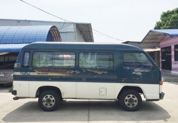 รถตู้บัดดี้สวยบางๆ พร้อมใช้งาน รถบ้านๆขับดี 082-381-6797
