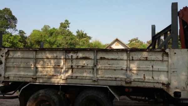 ขายรถบรรทุก สิบล้อ เฮี๊ยบ 6 ตัน 195 แรงม้า 2 เพลา ราคา 740,000 บาท