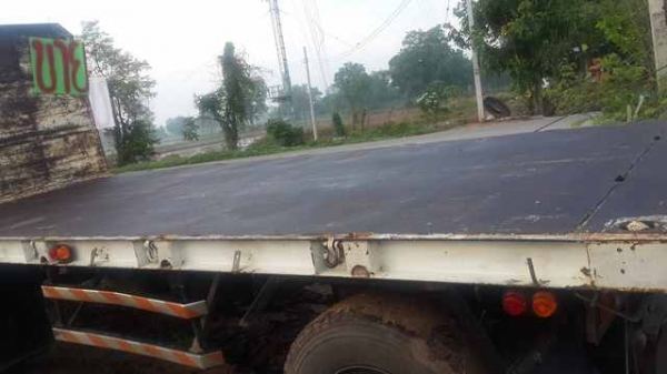 หางพ่วงพื้นเรียบ