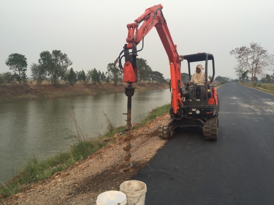 ขายสว่านเจาะดิน..ใส่ pc30..40..50..100..200ครบชุด