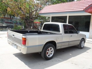 MAZDA FIGHTER SUPER SALOON 2.5 MT ปี 1998 รถสวยพร้อมใช้ ขายถูก T.086-527-9533 MAZDA FIGHTER SUPER SALOON 2.5 MT ปี 1998 รถสวยพร้อมใช้ ขายถูก T.086-527-9533