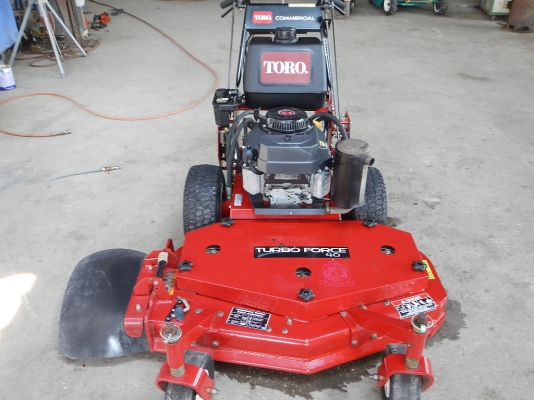ขายรถตัดหญ้าTORO TURBO FORCE 40 นำเข้าสะภาพเยีียม ขายรถตัดหญ้าTORO TURBO FORCE 40 นำเข้าสะภาพเยีียม