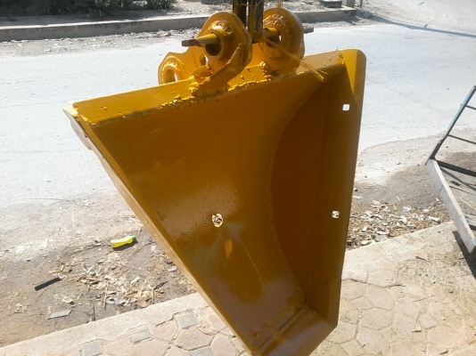 ขายบุ๋งกี๋ ซอยล่อง สภาพดีใส่รถ แบ็คโคเล็กขนาด PC 20 30 40