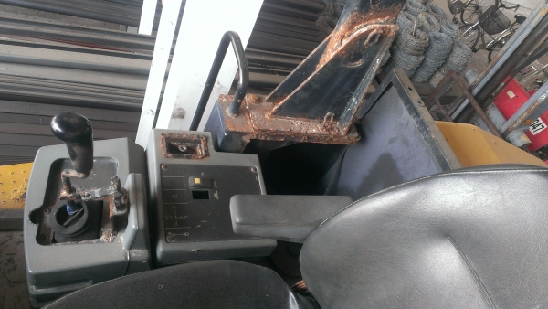 ขายรถตัก CAT-910G