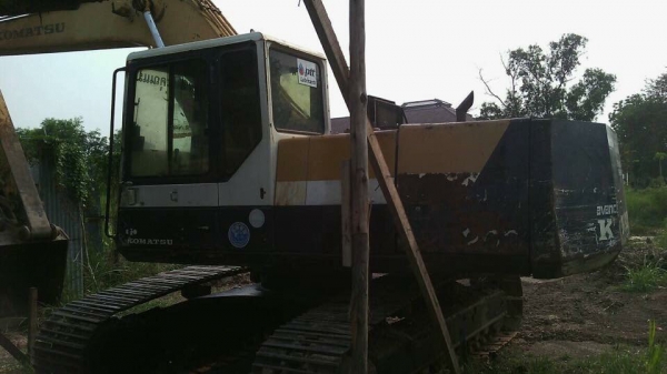 PC200-5. ไฟฟ้าครบเอกสารเล่มทะเบียน โทร0931377833 PC200-5. ไฟฟ้าครบเอกสารเล่มทะเบียน โทร0931377833