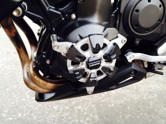 ER ปี 2013   หล่อๆพร้อมขี่เทียว