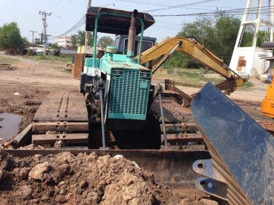 ขายD3 สภาพสวย พร้อมใช้งาน เครื่องดี ช่วงล่างดี ใบเเทร็กครบ ราคาต่อรองได้