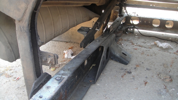 หัว HINO FC ฃุปเปอร์เสี่ยสภาพสวยเดิมๆ กันชน ขาดีดหน้า-หลัง  ตู้แอร์ ของครบ ราคาถูก