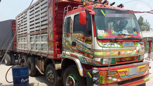 รถสิบล้อ Isuzu DECA 320 คอกเกษตรดั้มเหล็ก  แม่ลูก ปี50 รถสวยพร้อมใช้งาน ราคาต่อรองได้